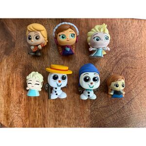 Disney Frozen Doorables Lot – Elsa, Anna, Kristoff, Olaf Figures (7 Total)